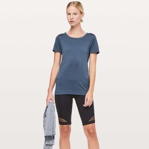 Lululemon Swiftly Tech Short Sleeve - *Relaxed Fit